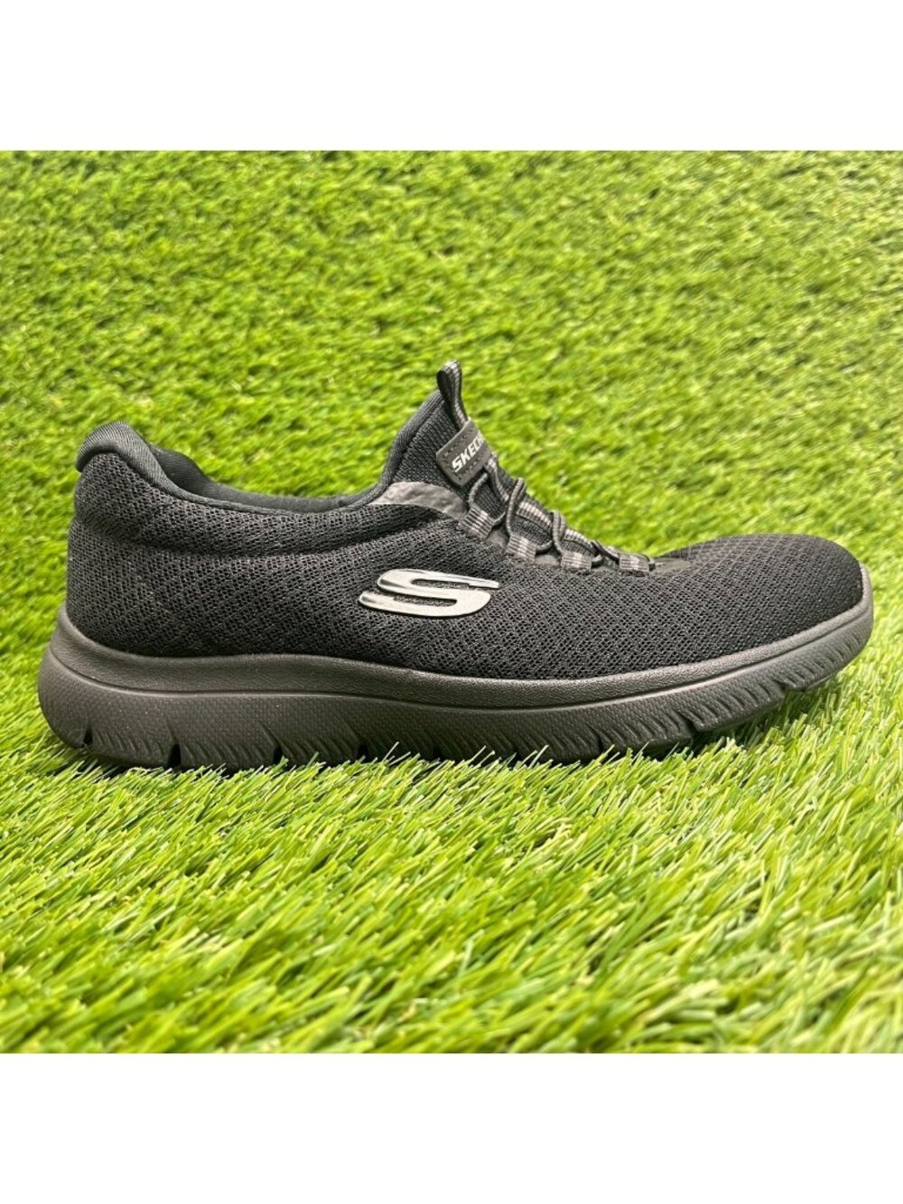 Skechers Summits Womens Size 5 Triple Black Athletic Running Shoes Sneakers